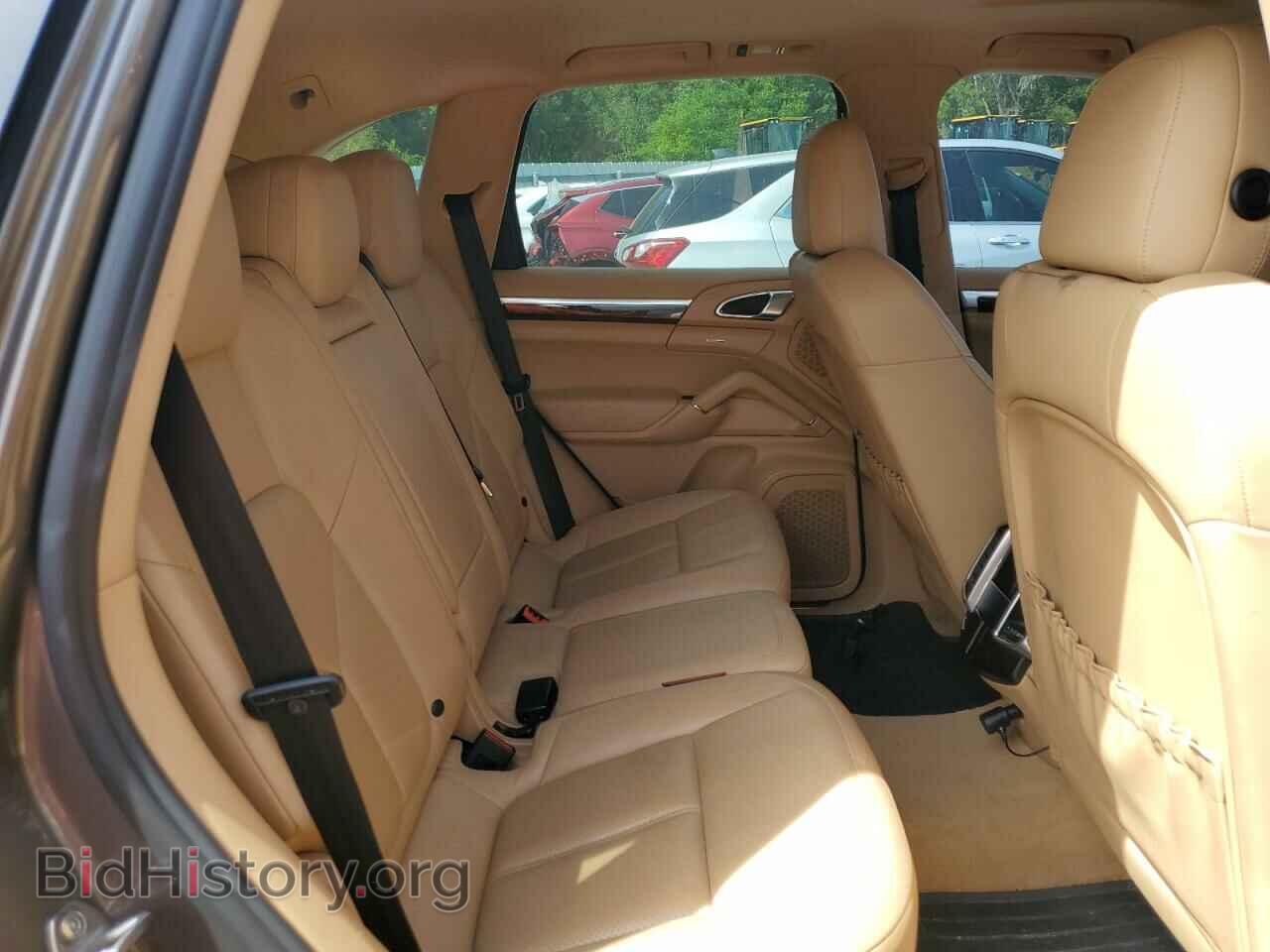 2011 PORSCHE CAYENNE - VIN: WP1AB2A26BLA44787 - Photo 11