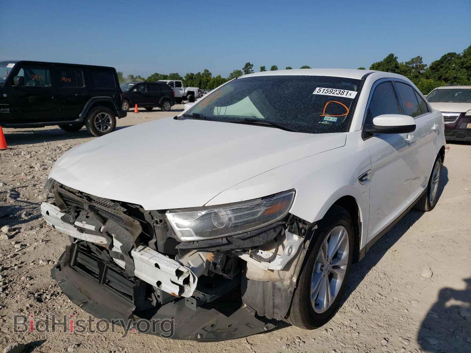 2016 FORD TAURUS - VIN: 1FAHP2E81GG126285 - Фото 2