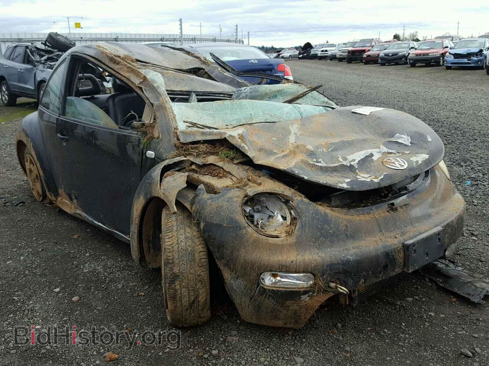 Photo 3VWCC21C2YM406859 - VOLKSWAGEN BEETLE 2000