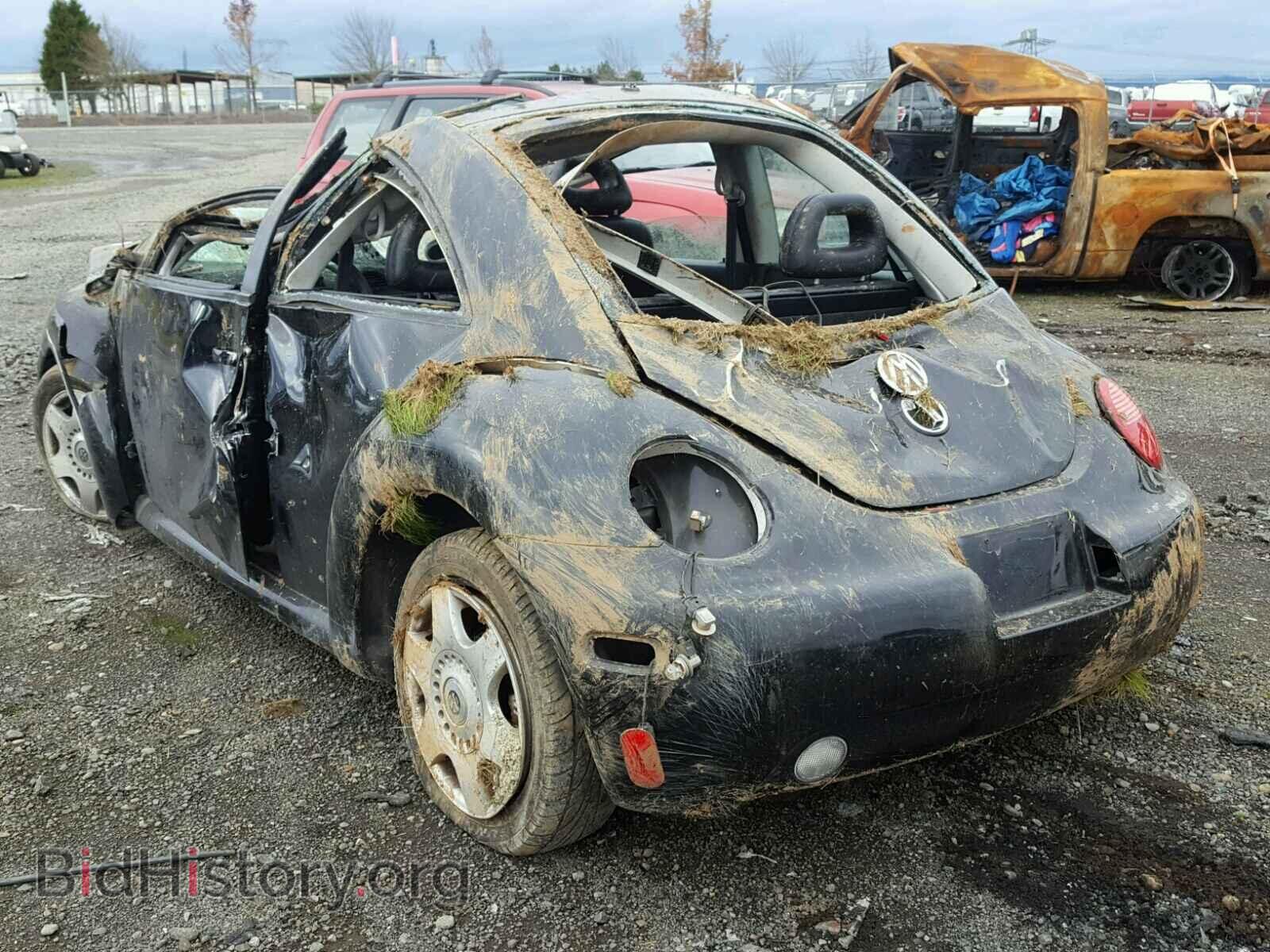 2000 VOLKSWAGEN BEETLE - VIN: 3VWCC21C2YM406859 - Фото 3
