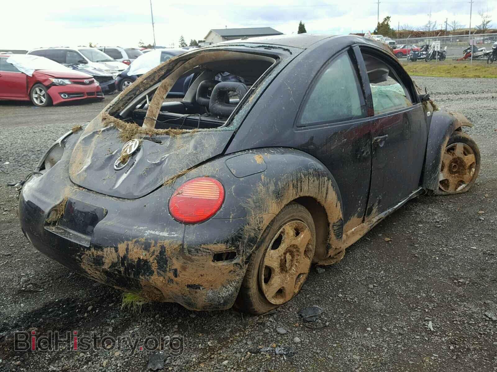 2000 VOLKSWAGEN BEETLE - VIN: 3VWCC21C2YM406859 - Фото 4