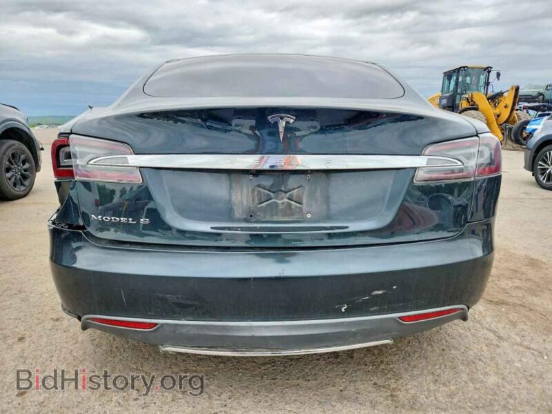 2013 Tesla MODEL S (VIN 5YJSA1DN5DFP06115) — фото 6 из 14