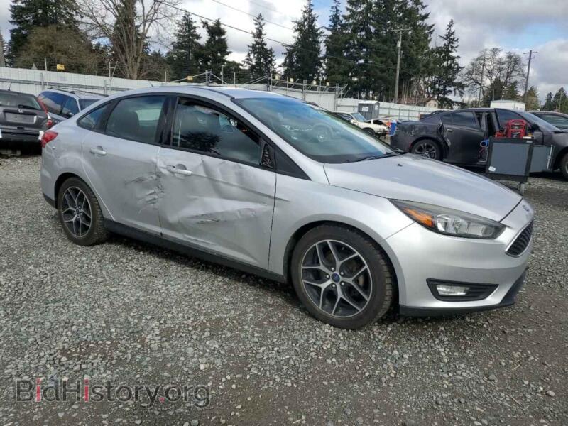 2017 Ford FOCUS (VIN 1FADP3H28HL256455) — photo 4 of 14