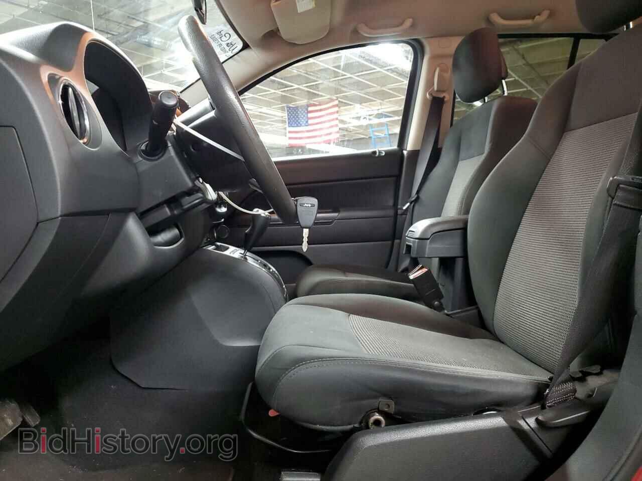 2012 JEEP COMPASS - VIN: 1C4NJDBB6CD588413 - Photo 7