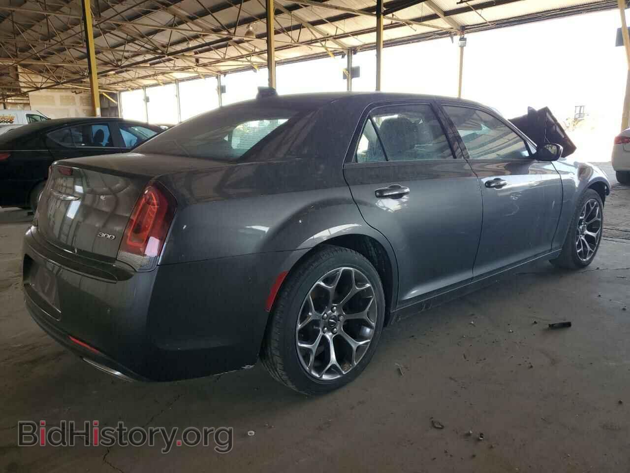 2018 CHRYSLER 300 - VIN: 2C3CCAAG6JH302075 - Фото 3