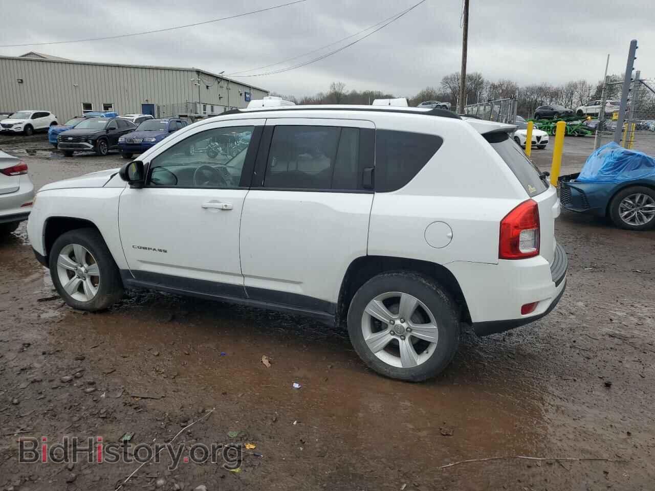 2013 JEEP COMPASS - VIN: 1C4NJCBA2DD102375 - Фото 2