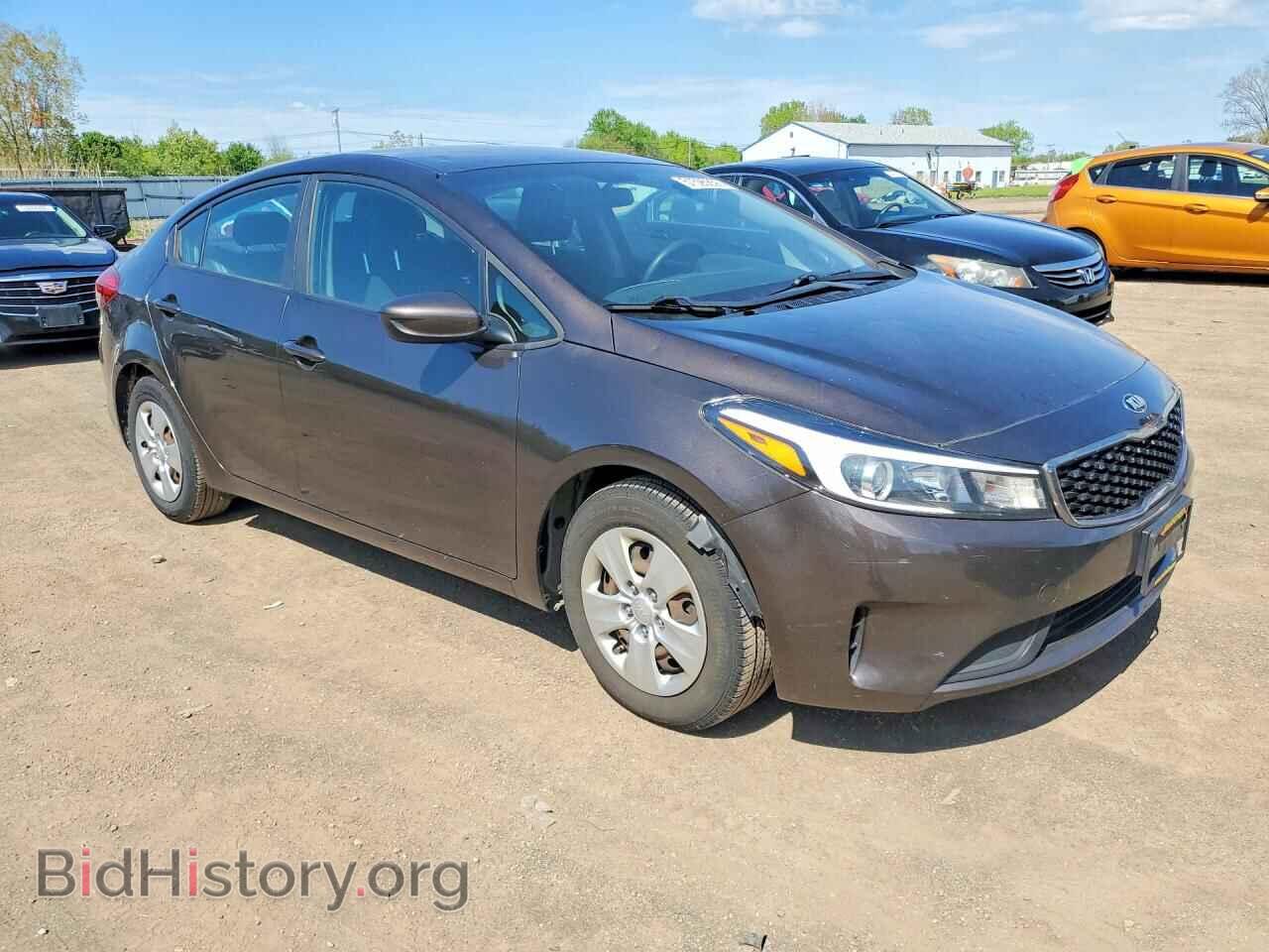 2017 KIA FORTE - VIN: 3KPFK4A73HE100233 - Фото 4