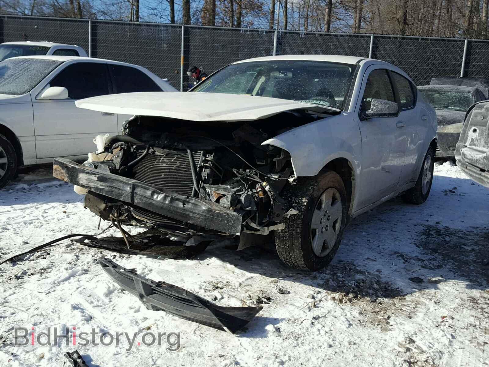 2010 DODGE AVENGER - VIN: 1B3CC4FB4AN124413 - Фото 2