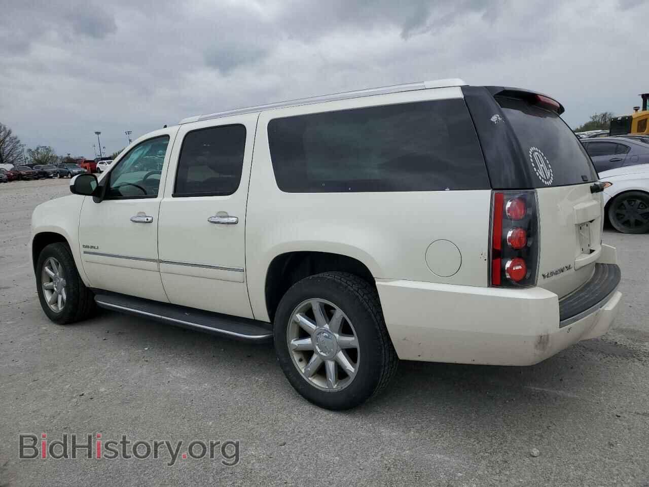 2014 GMC YUKON - VIN: 1GKS2MEF2ER242190 - Photo 2
