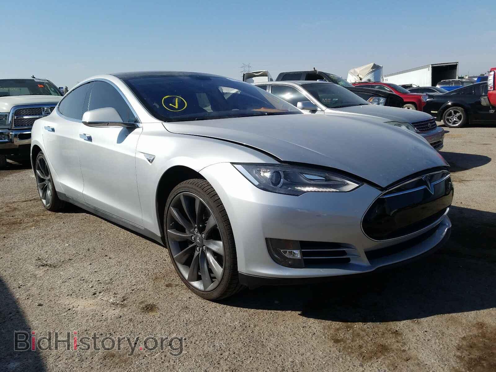 Фотография 5YJSA1CP8CFP03131 - TESLA MODEL S 2012