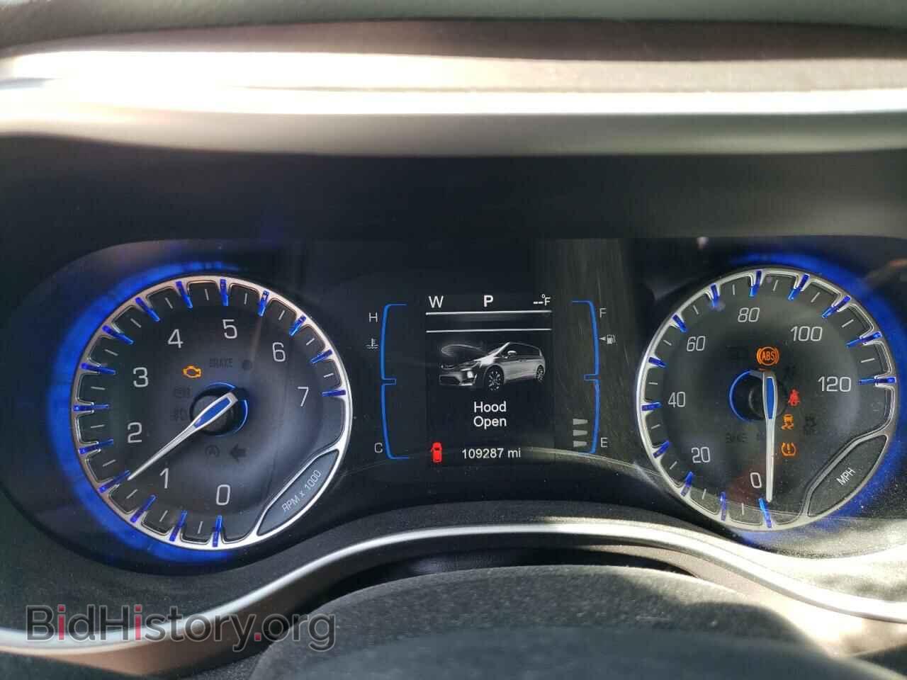 2017 CHRYSLER PACIFICA - VIN: 2C4RC1BG8HR654051 - Photo 9