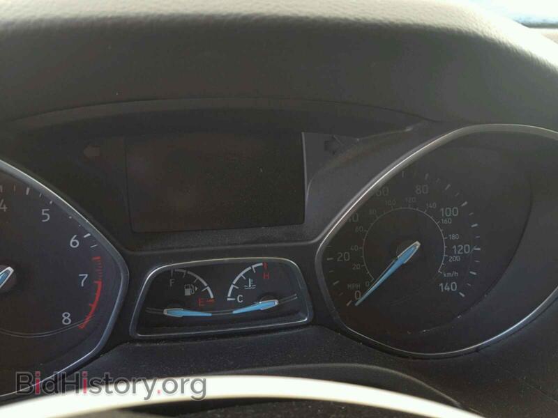 2015 Ford FOCUS (VIN 1FADP3E23FL285895) — фото 8 из 10
