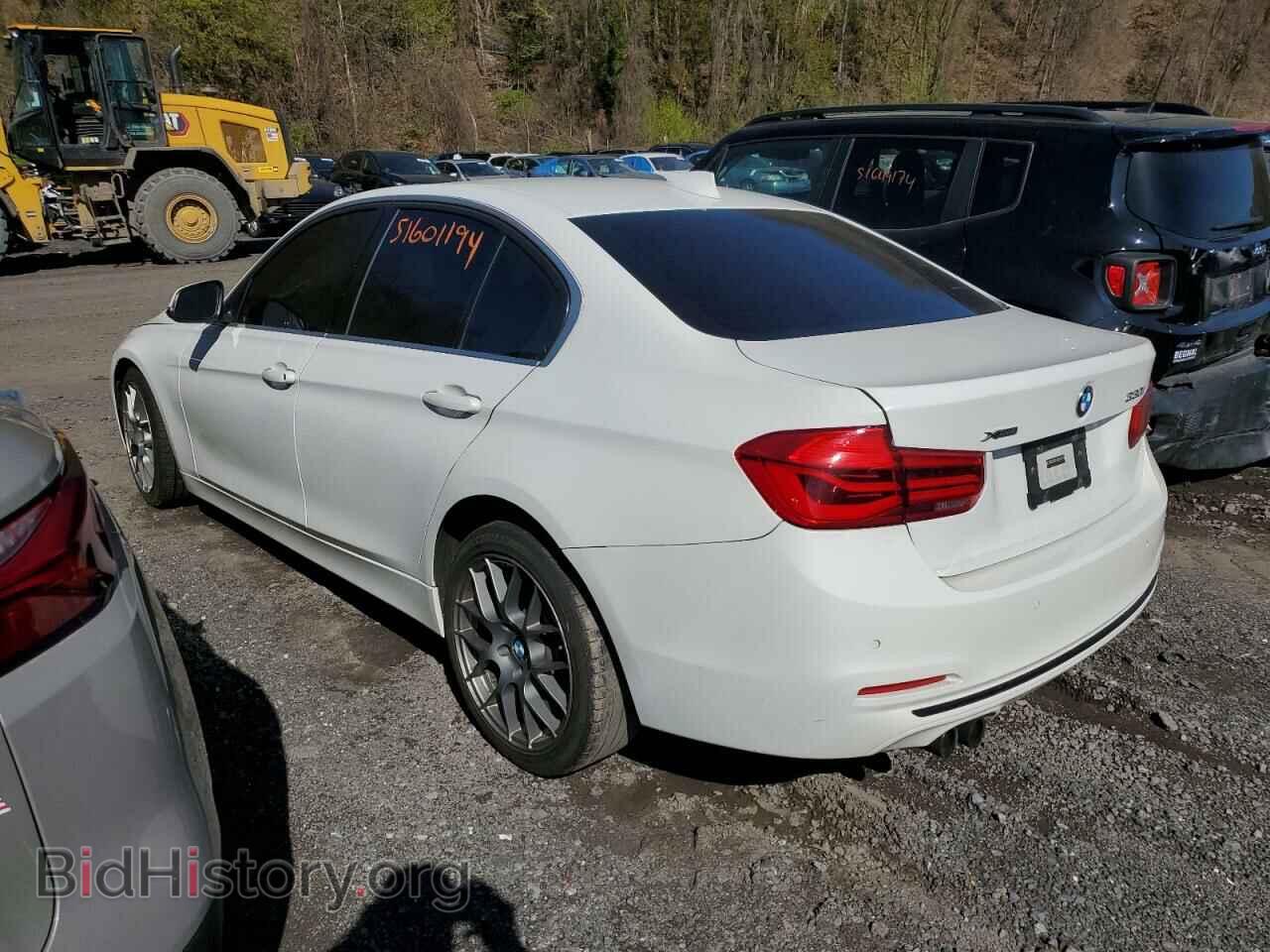 2017 BMW 3 SERIES - VIN: WBA8D9G57HNT91477 - Фото 2
