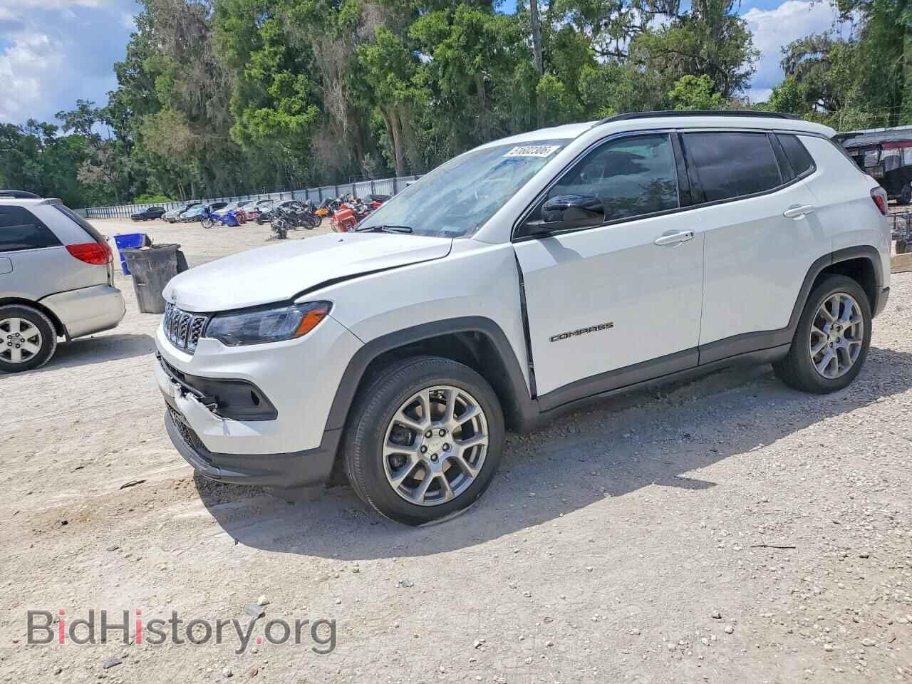 Photo 3C4NJDFN2RT112361 - JEEP COMPASS 2024