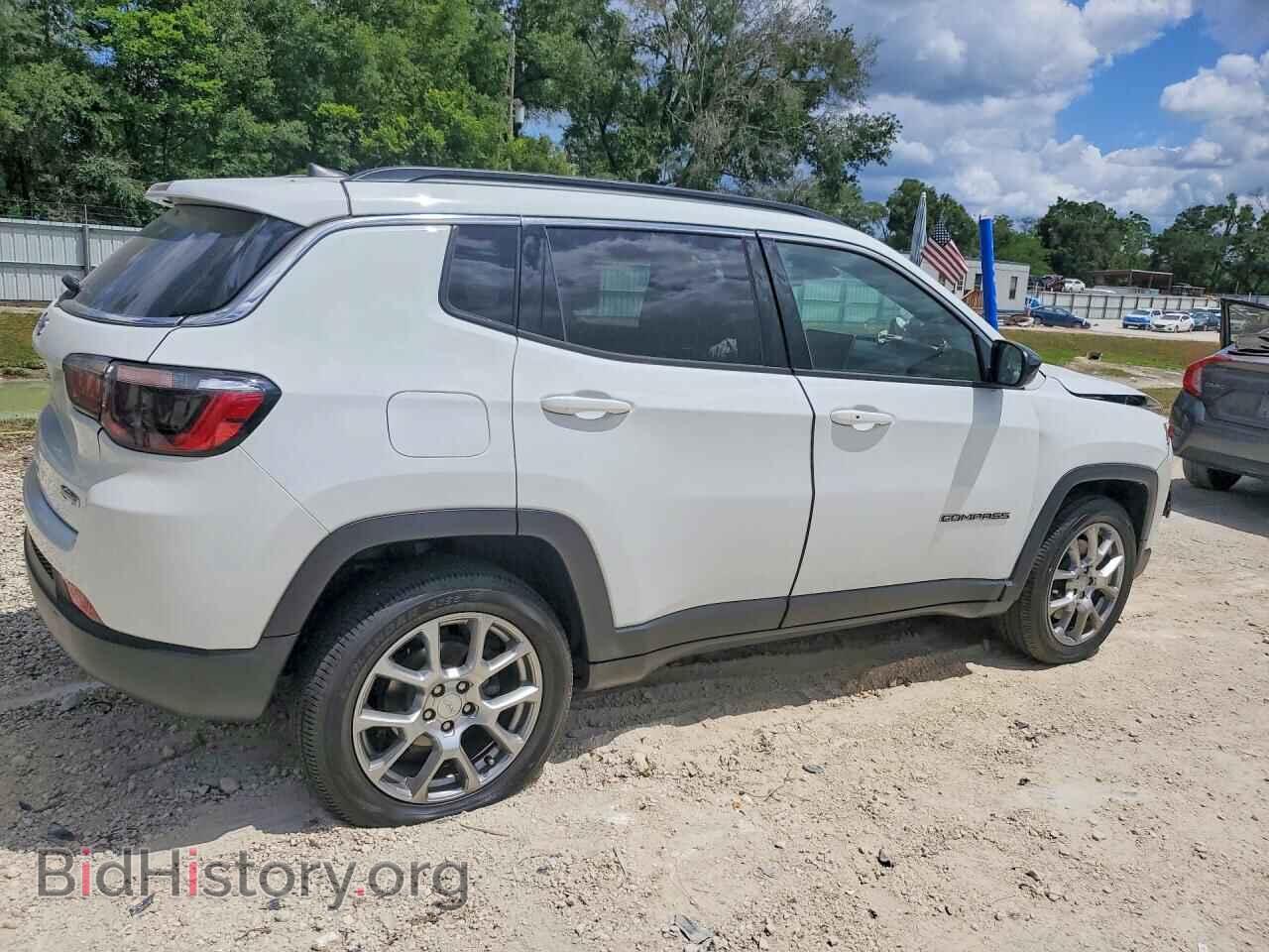 2024 JEEP COMPASS - VIN: 3C4NJDFN2RT112361 - Фото 3