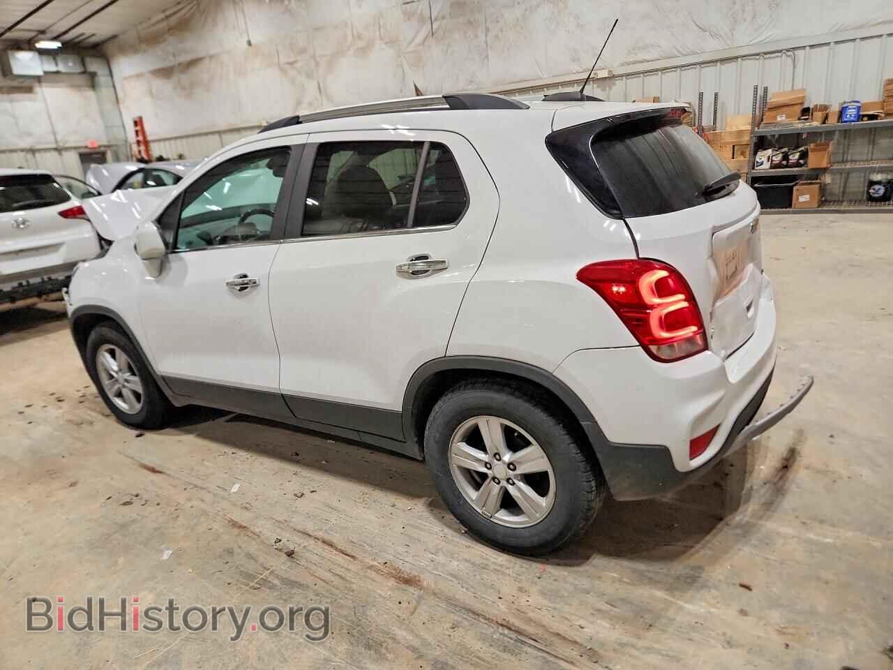 2020 CHEVROLET TRAX - VIN: 3GNCJLSB8LL146817 - Фото 2
