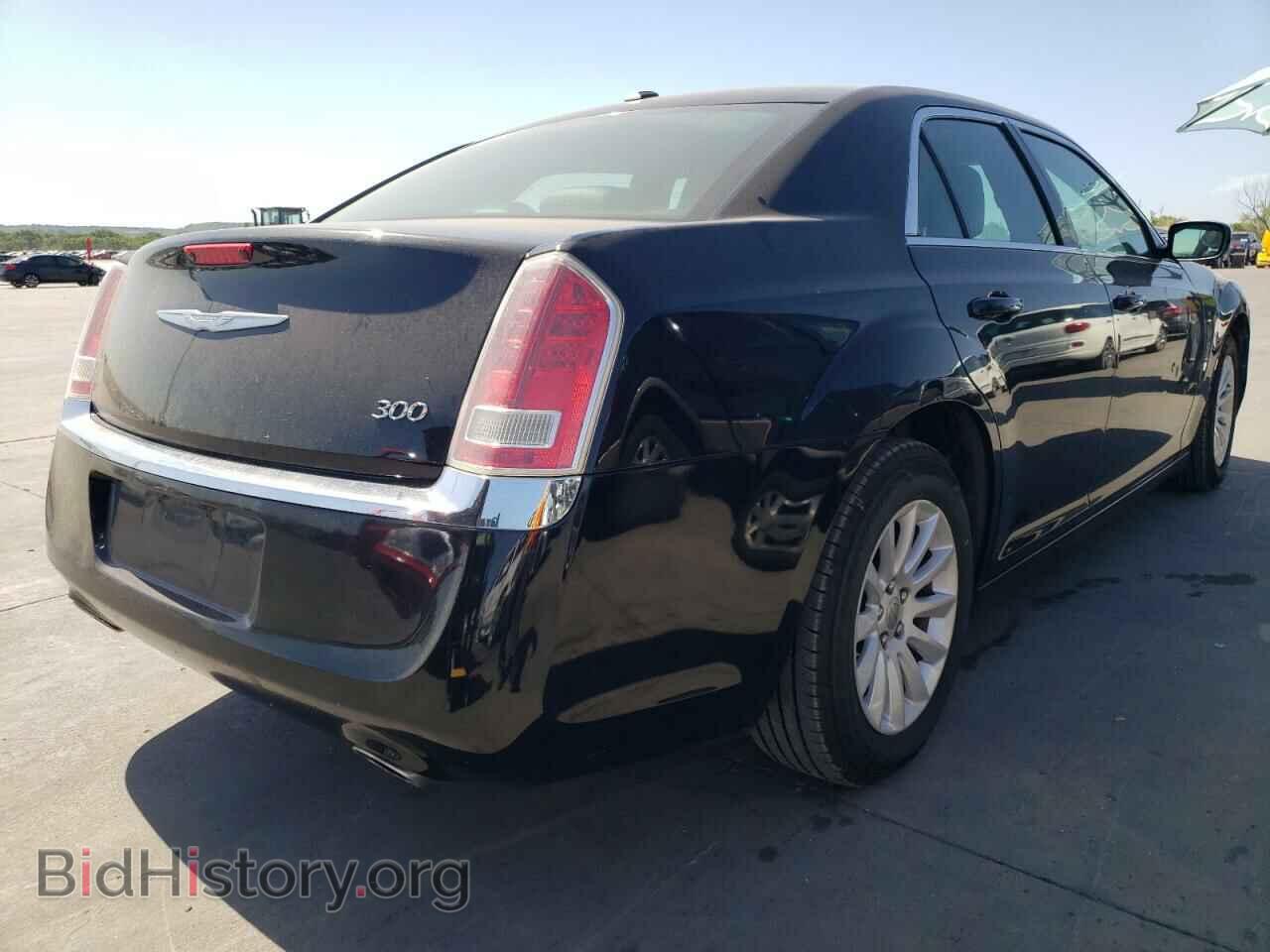 2013 CHRYSLER 300 - VIN: 2C3CCAAG7DH739975 - Фото 4