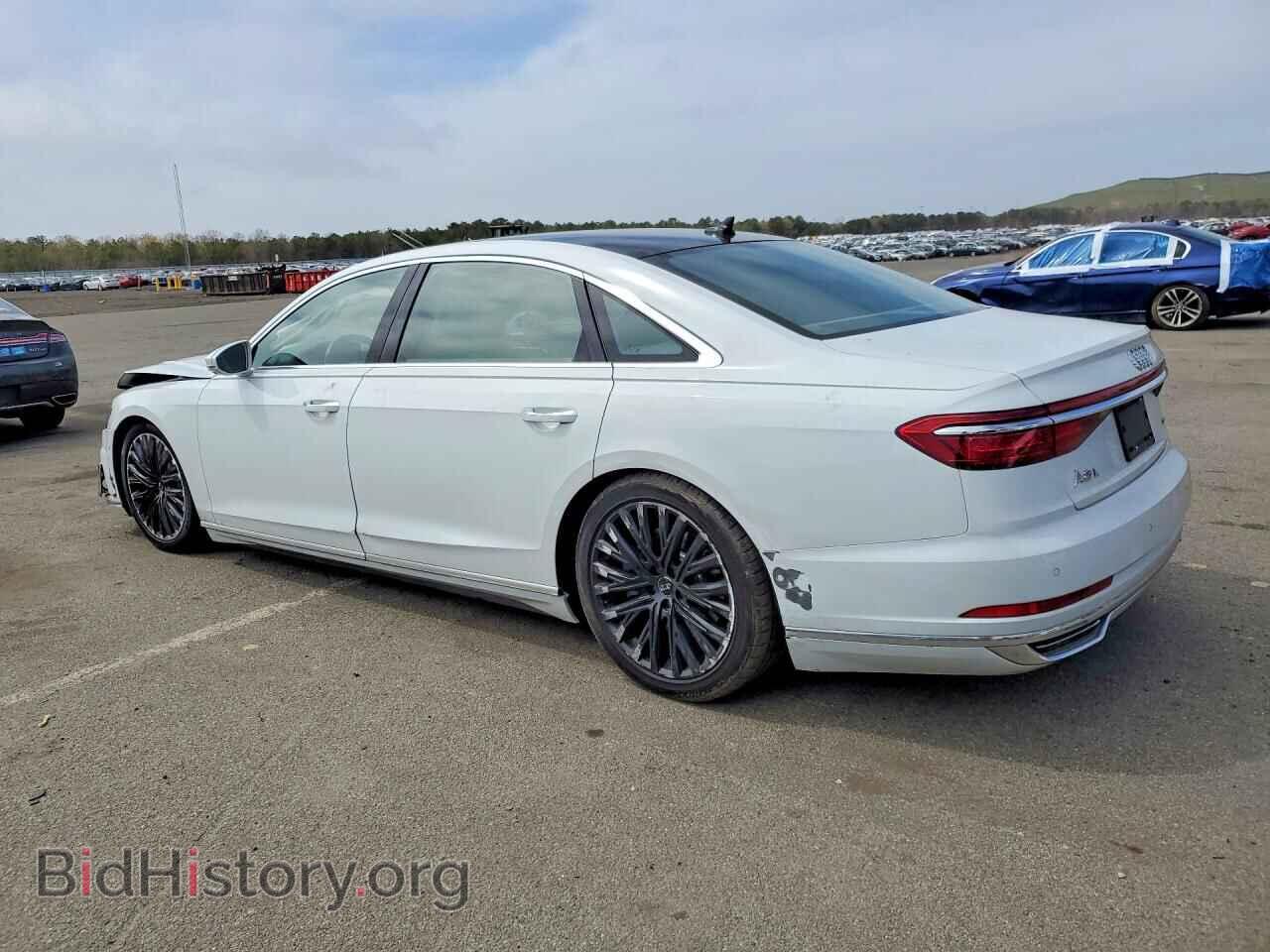2019 AUDI A8 - VIN: WAU8DAF84KN016974 - Фото 2