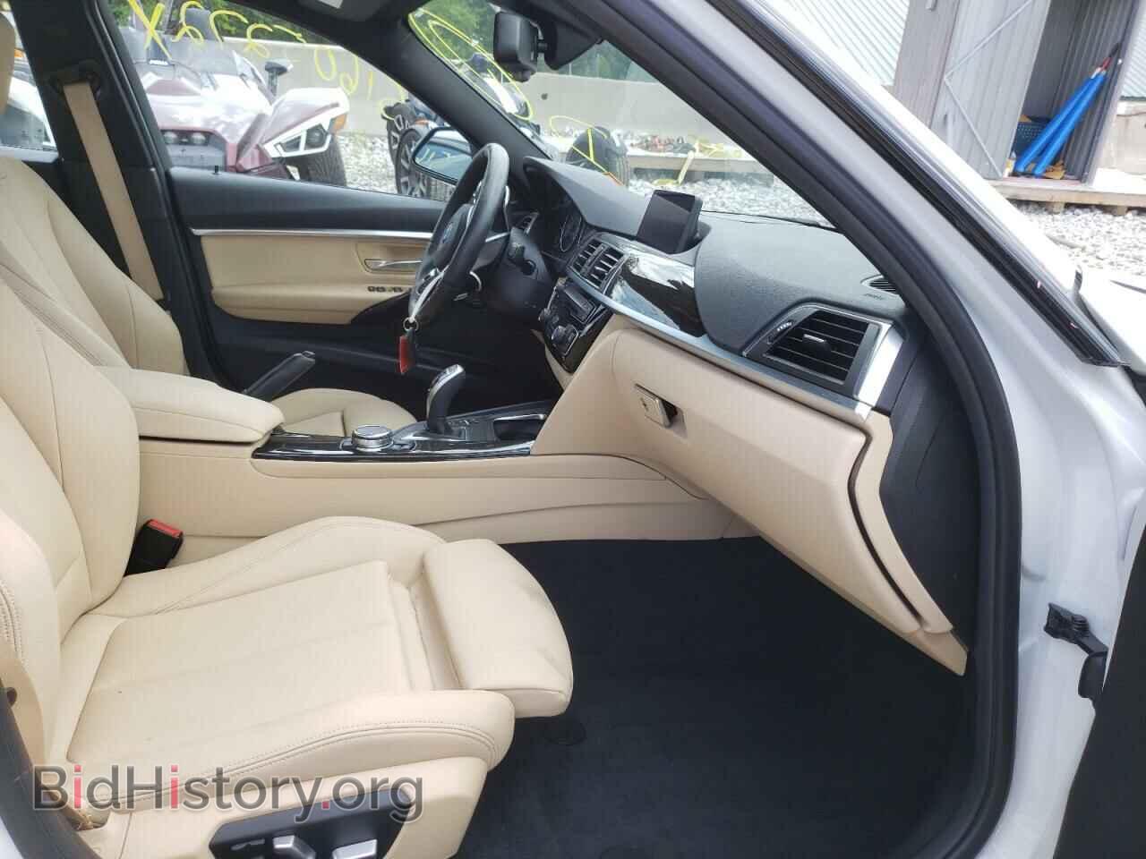 2017 BMW 3 SERIES - VIN: WBA8B7C54HK703997 - Фото 5