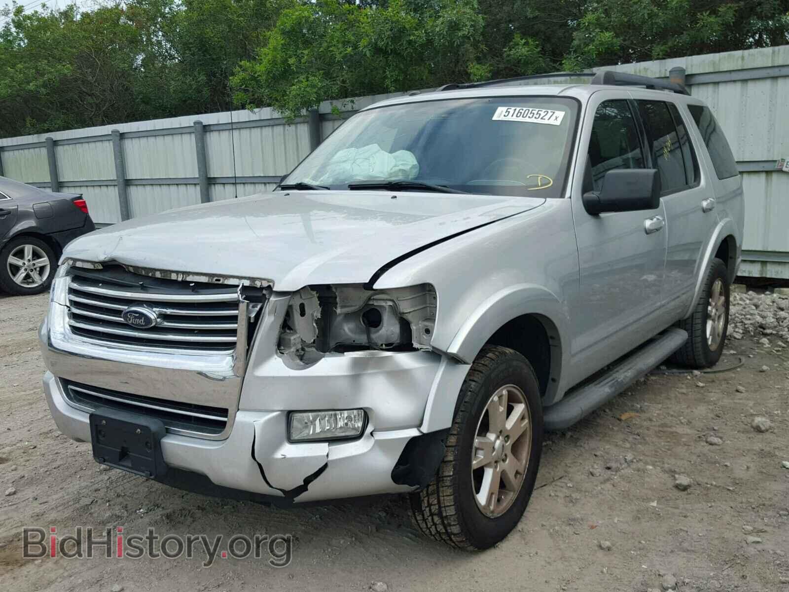 2010 FORD EXPLORER - VIN: 1FMEU6DE7AUA18360 - Фото 2