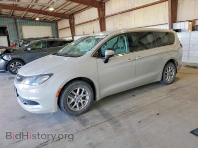 2017 Chrysler PACIFICA LX, белый — VIN 2C4RC1CG2HR598848, Copart