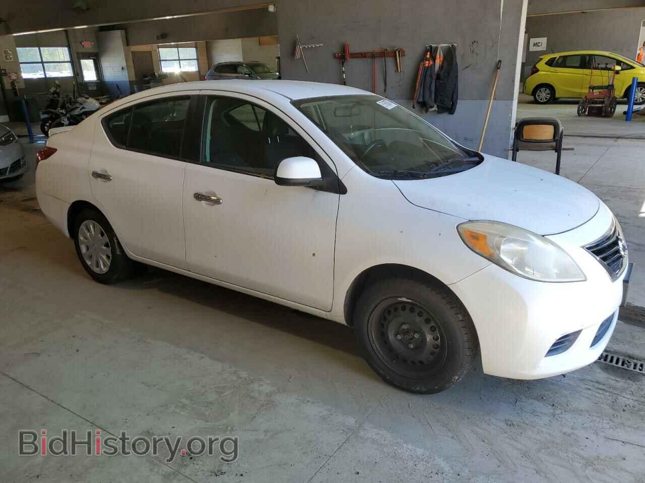 2013 NISSAN VERSA - VIN: 3N1CN7AP1DL880978 - Фото 4