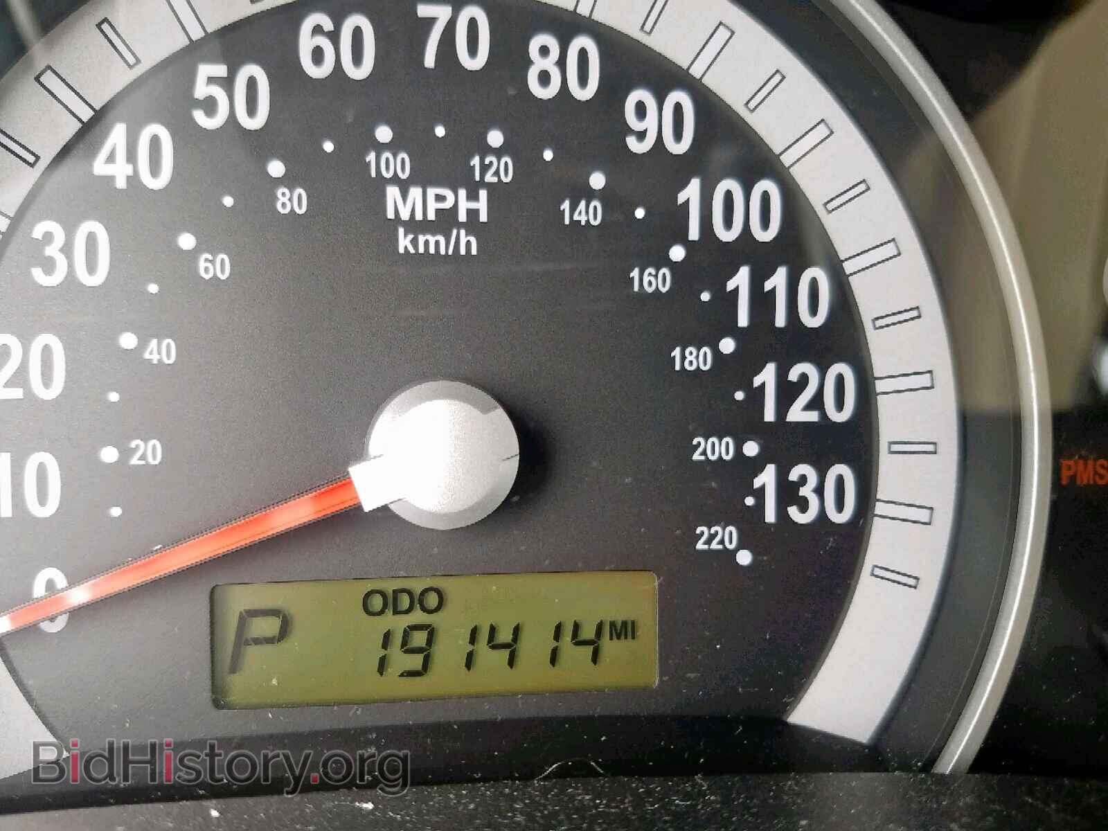 2007 HYUNDAI ENTOURAGE - VIN: KNDMC233976030583 - Фото 8