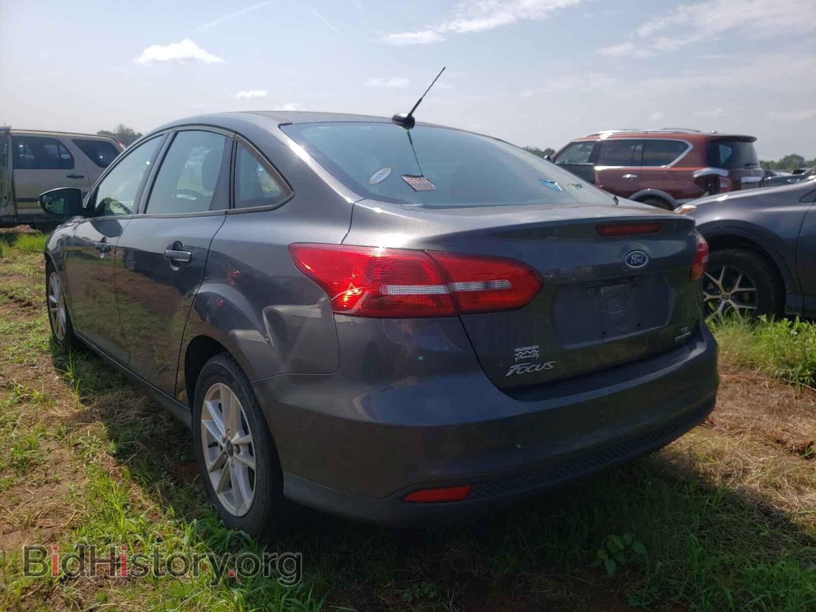 2016 FORD FOCUS - VIN: 1FADP3F24GL204581 - Фото 3