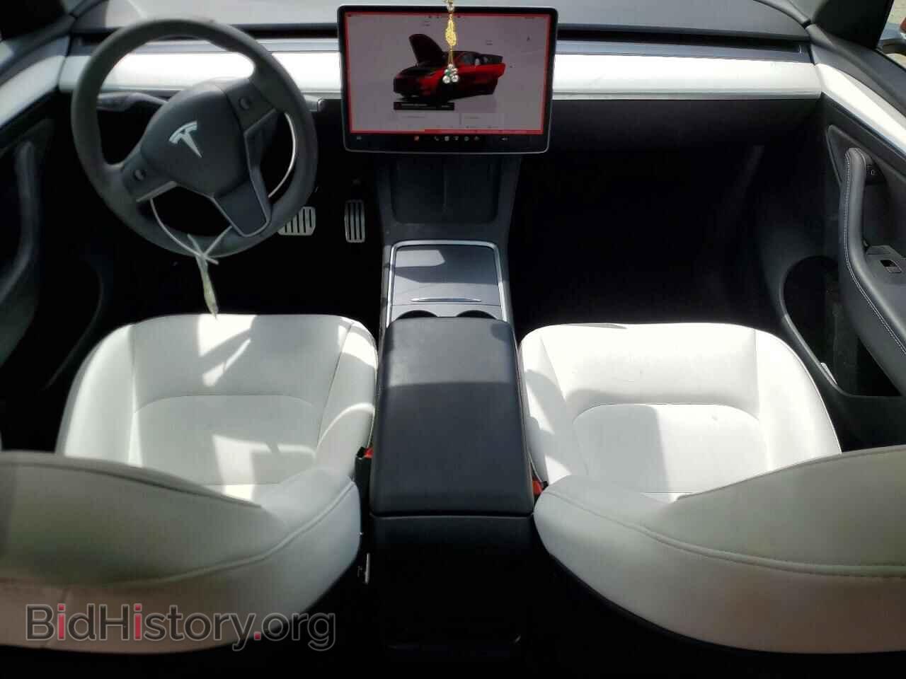 2024 TESLA MODEL Y - VIN: 7SAYGDEF7RF043500 - Фото 8