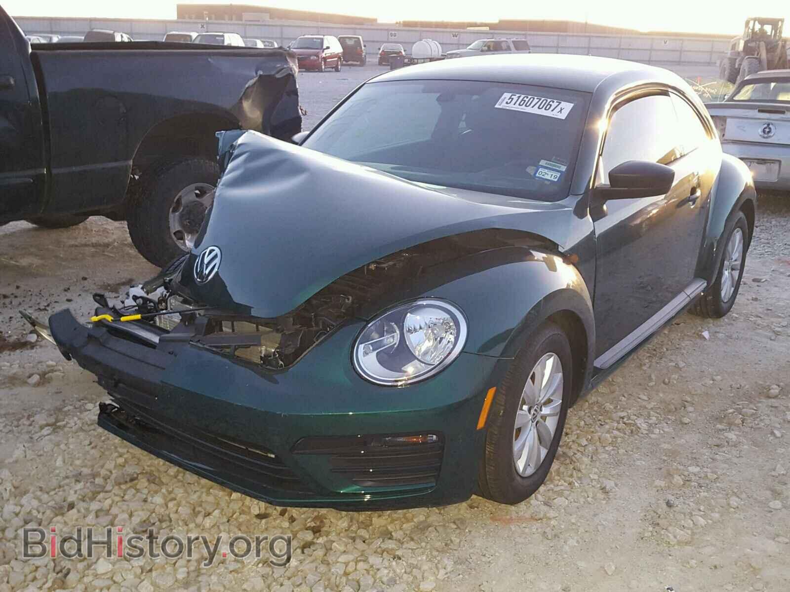 2017 VOLKSWAGEN BEETLE - VIN: 3VWF17AT8HM614471 - Фото 2