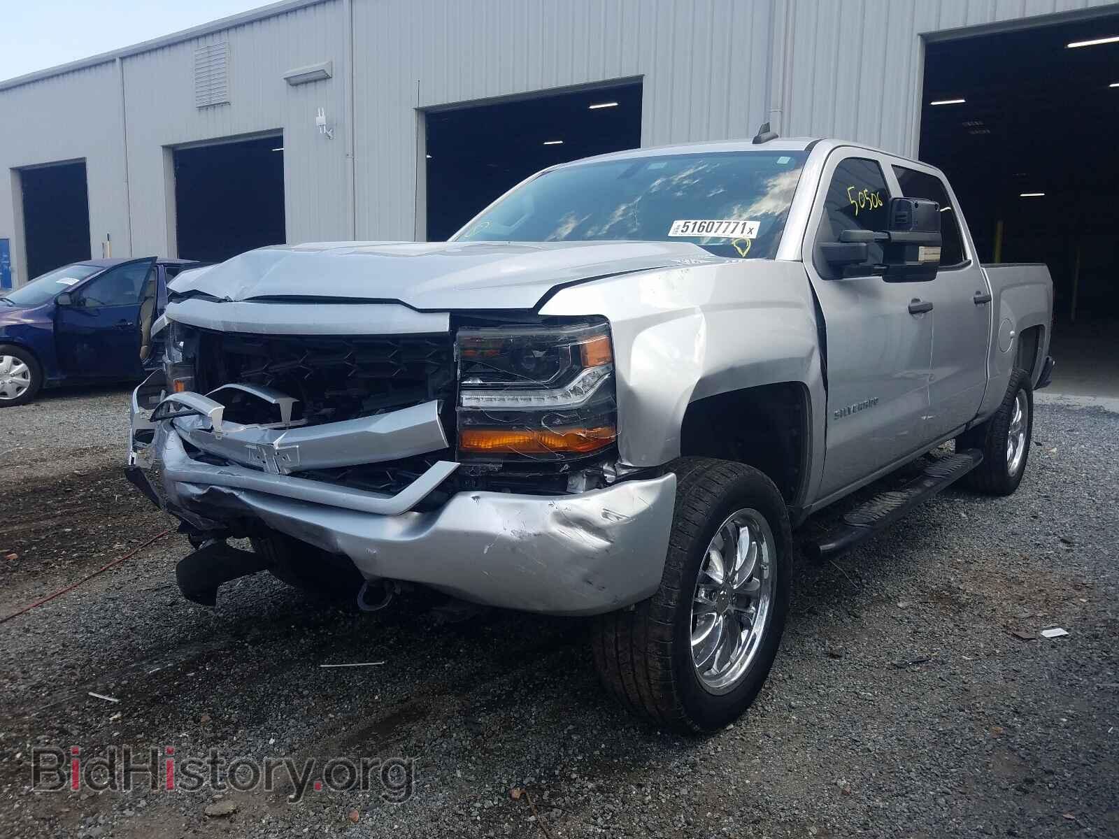2018 CHEVROLET SILVERADO - VIN: 3GCPCPEC2JG493789 - Фото 2