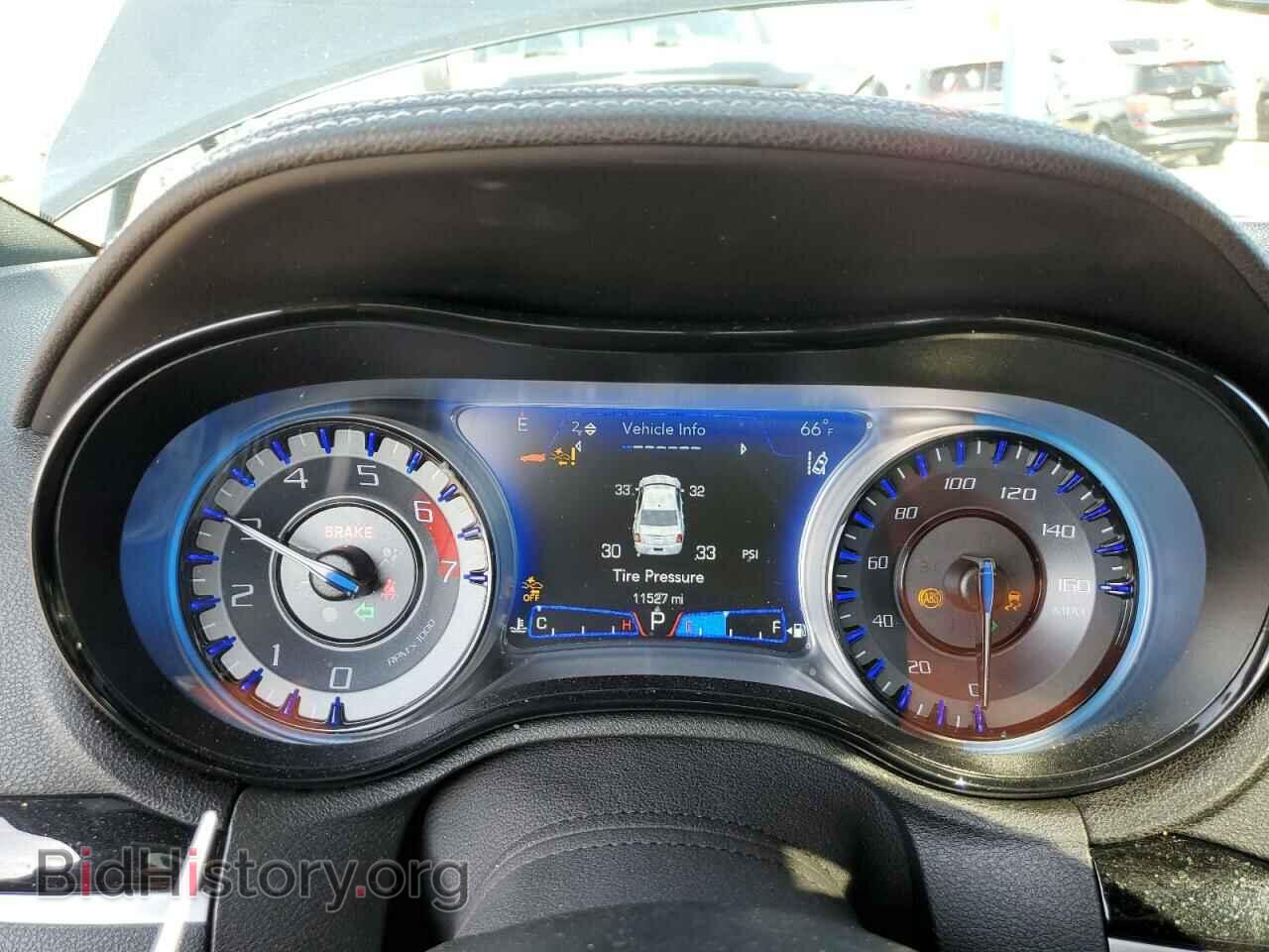 2023 CHRYSLER 300 - VIN: 2C3CCABT6PH569656 - Фото 9