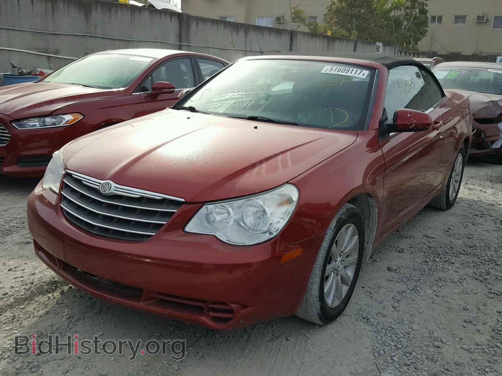 2010 CHRYSLER SEBRING - VIN: 1C3BC5ED6AN169537 - Фото 2
