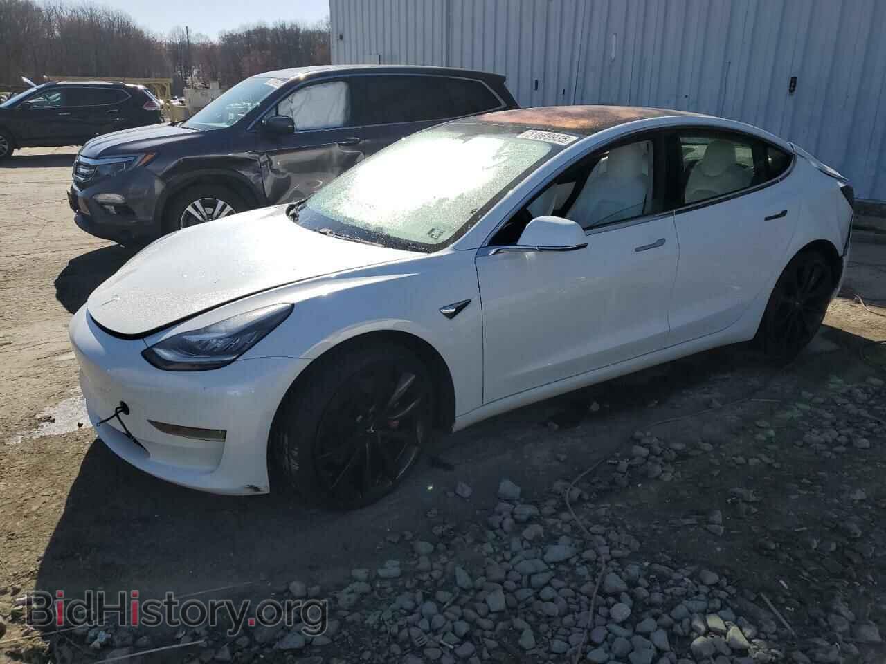 Фотография 5YJ3E1EB5JF055822 - TESLA MODEL 3 2018