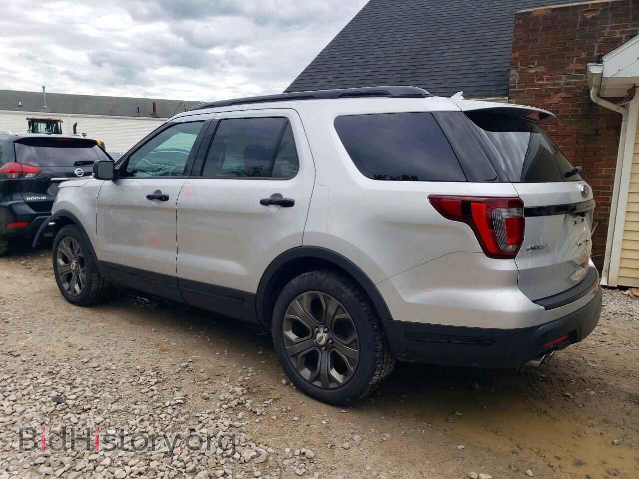 2018 FORD EXPLORER - VIN: 1FM5K8GT3JGB87611 - Photo 2