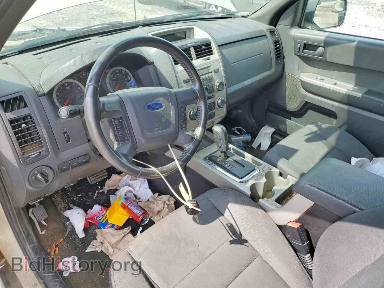 2011 FORD ESCAPE - VIN: 1FMCU0D73BKB36635 - Фото 8