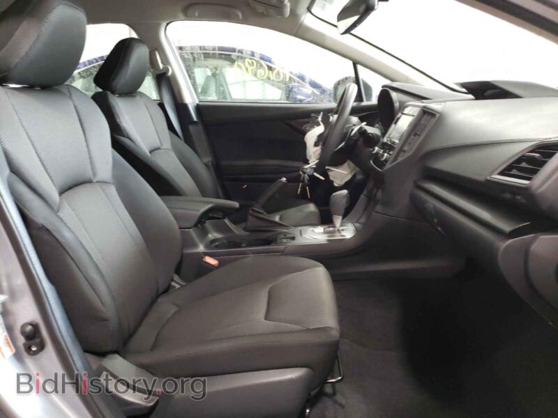 2018 Subaru IMPREZA (VIN 4S3GTAB61J3742016) — фото 5 из 10