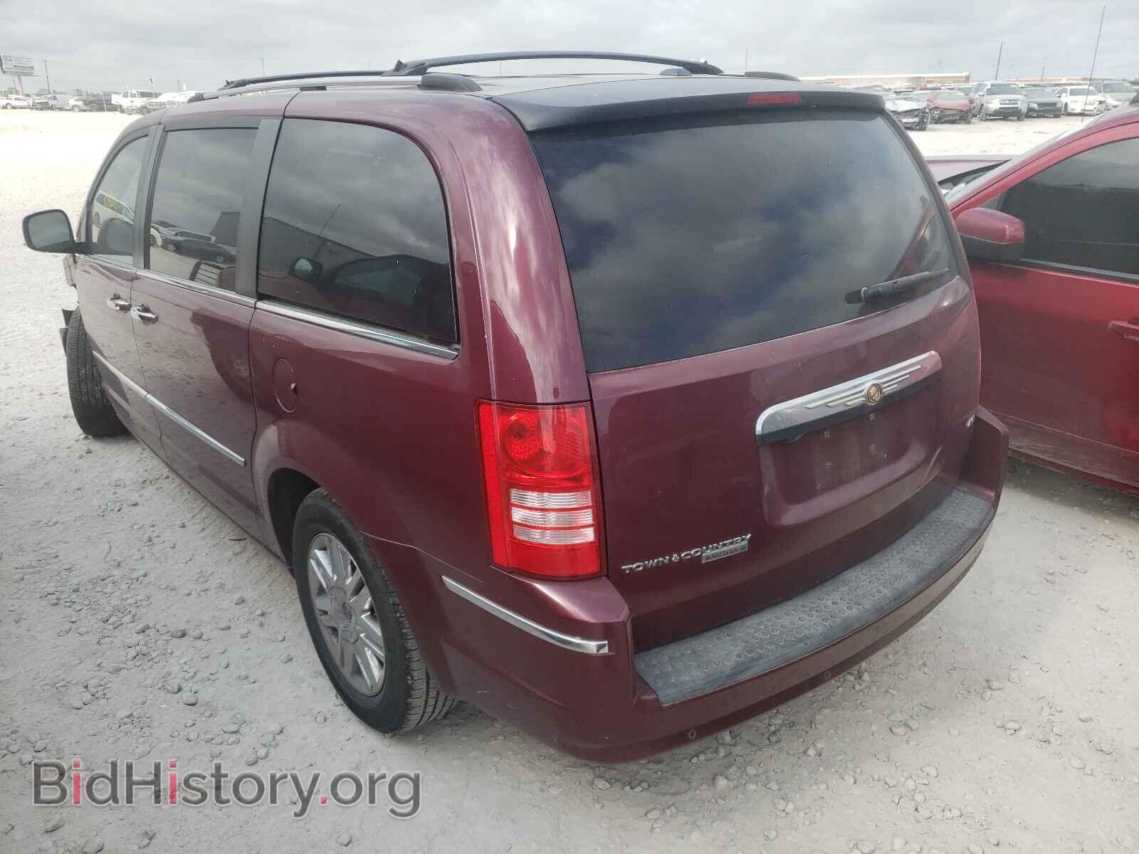 2008 CHRYSLER MINIVAN - VIN: 2A8HR64X18R663302 - Фото 3