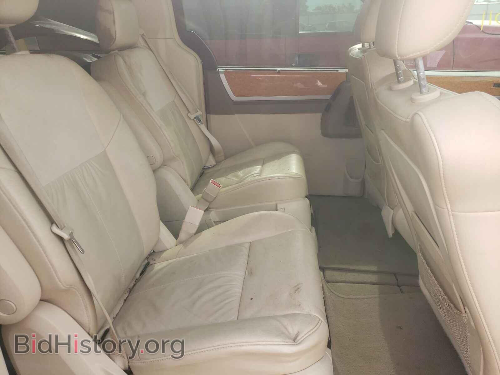 2008 CHRYSLER MINIVAN - VIN: 2A8HR64X18R663302 - Фото 6