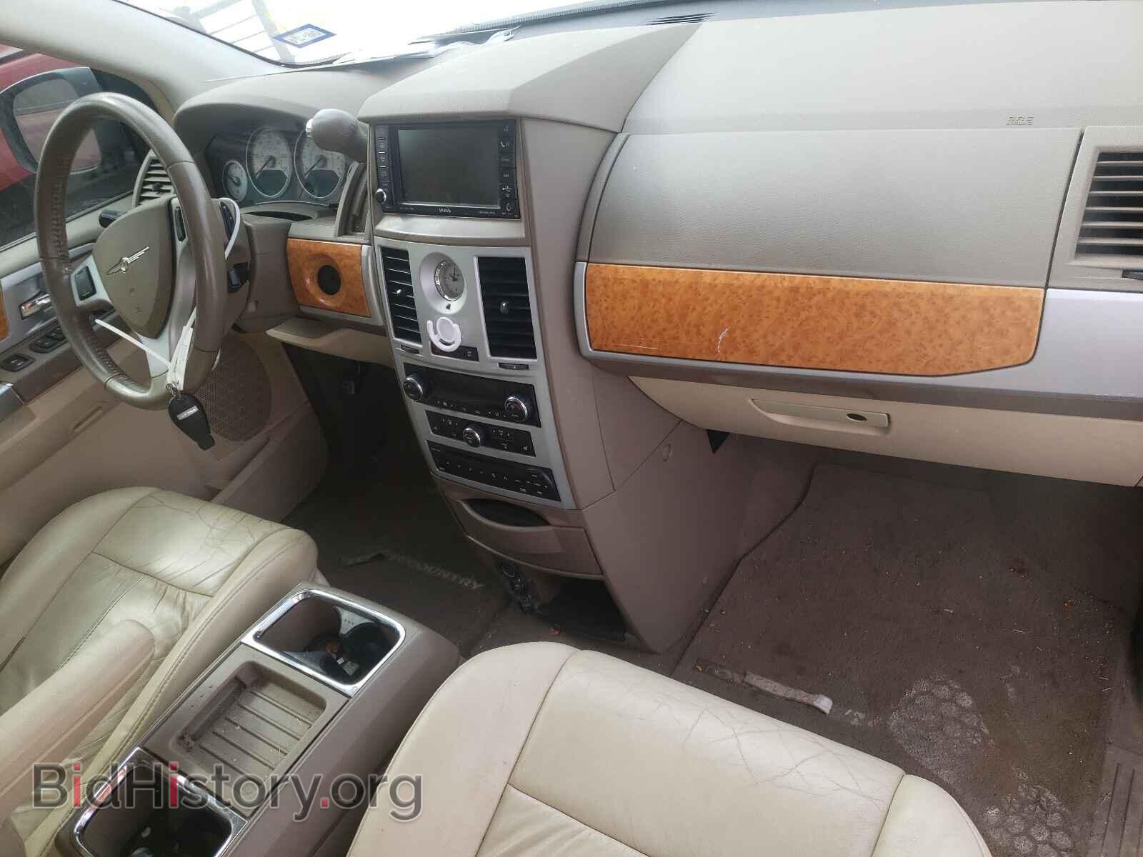 2008 CHRYSLER MINIVAN - VIN: 2A8HR64X18R663302 - Фото 9