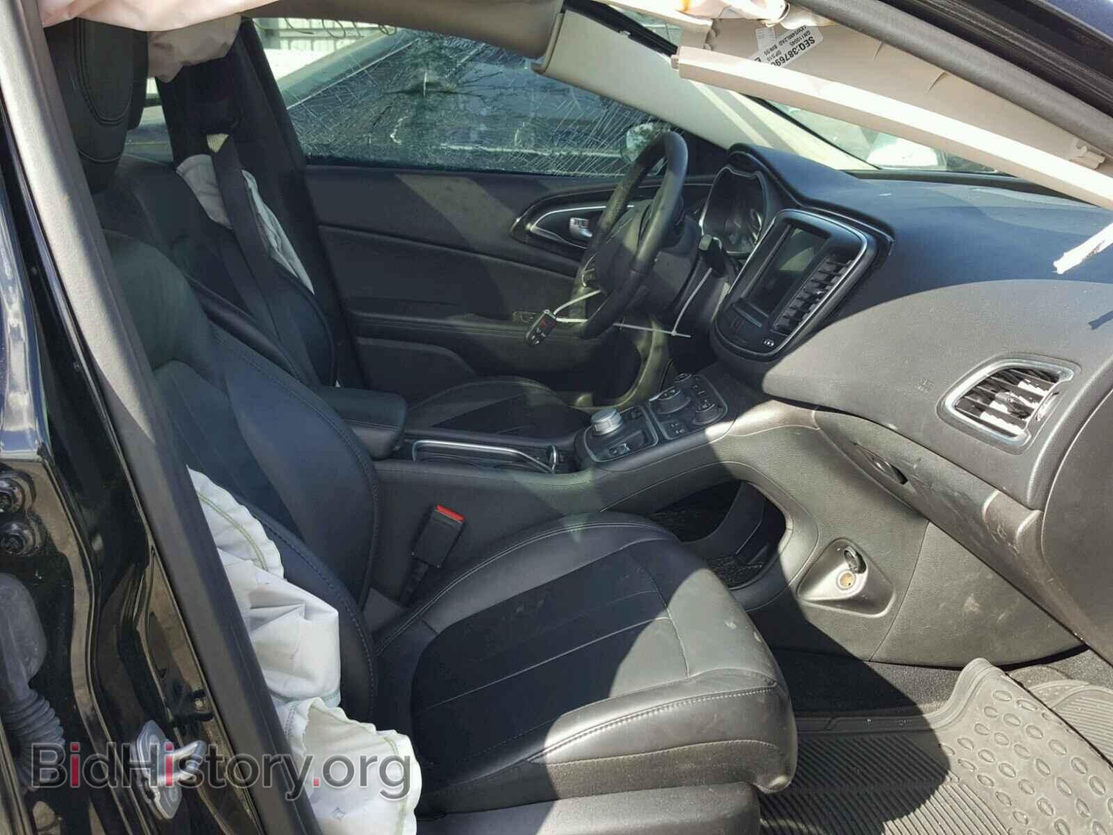 2016 CHRYSLER 200 - VIN: 1C3CCCCB5GN110045 - Photo 5