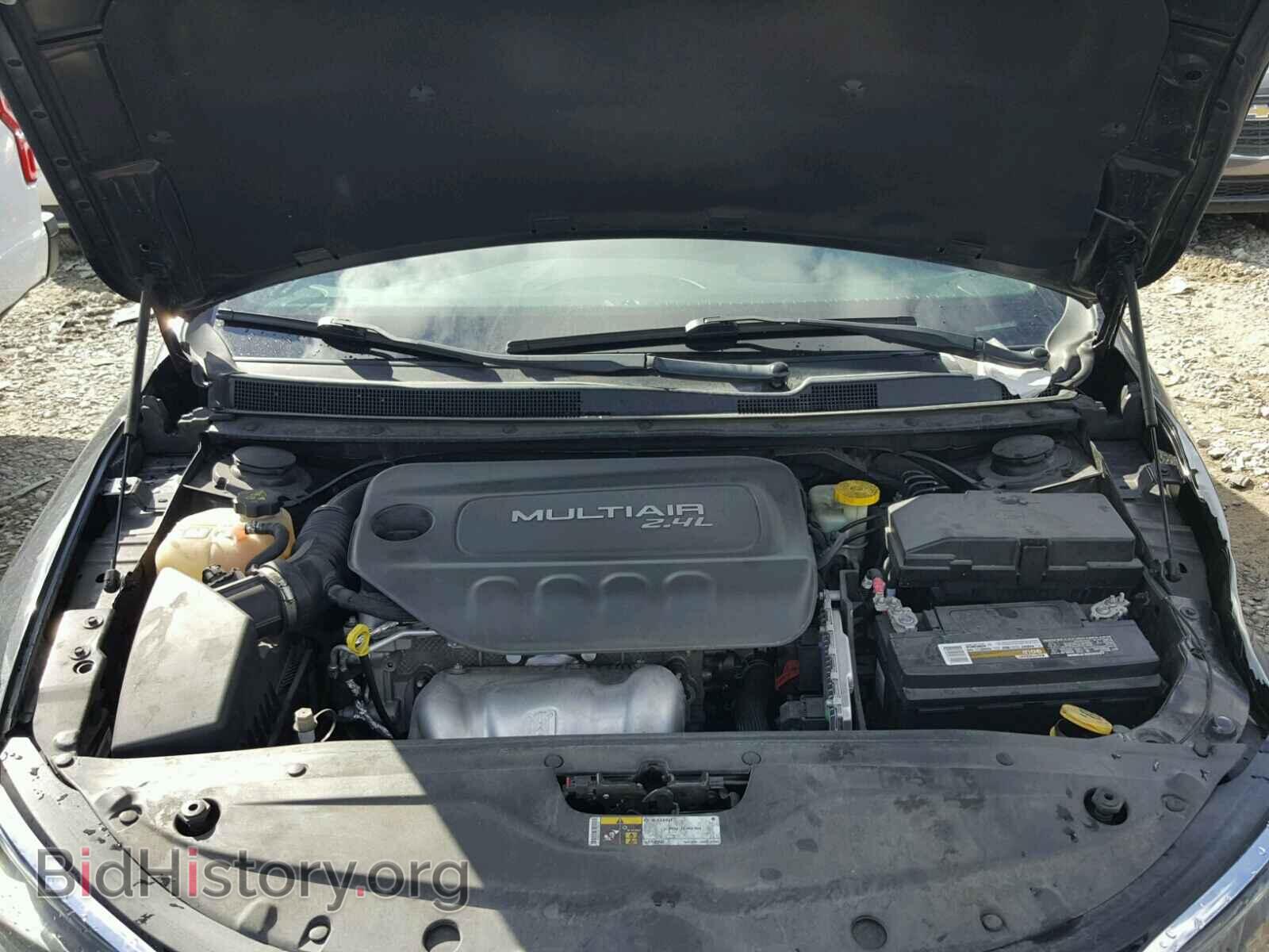 2016 CHRYSLER 200 - VIN: 1C3CCCCB5GN110045 - Photo 7
