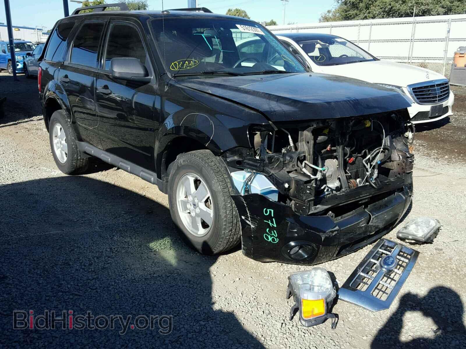 Photo 1FMCU0DG7CKB18317 - FORD ESCAPE 2012