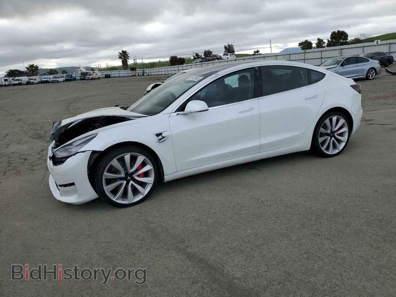 Photo 5YJ3E1EB4JF084177 - TESLA MODEL 3 2018