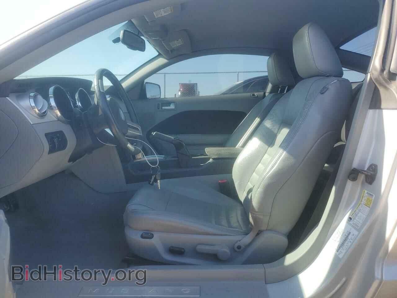 2007 FORD MUSTANG - VIN: 1ZVHT82H975368540 - Фото 7