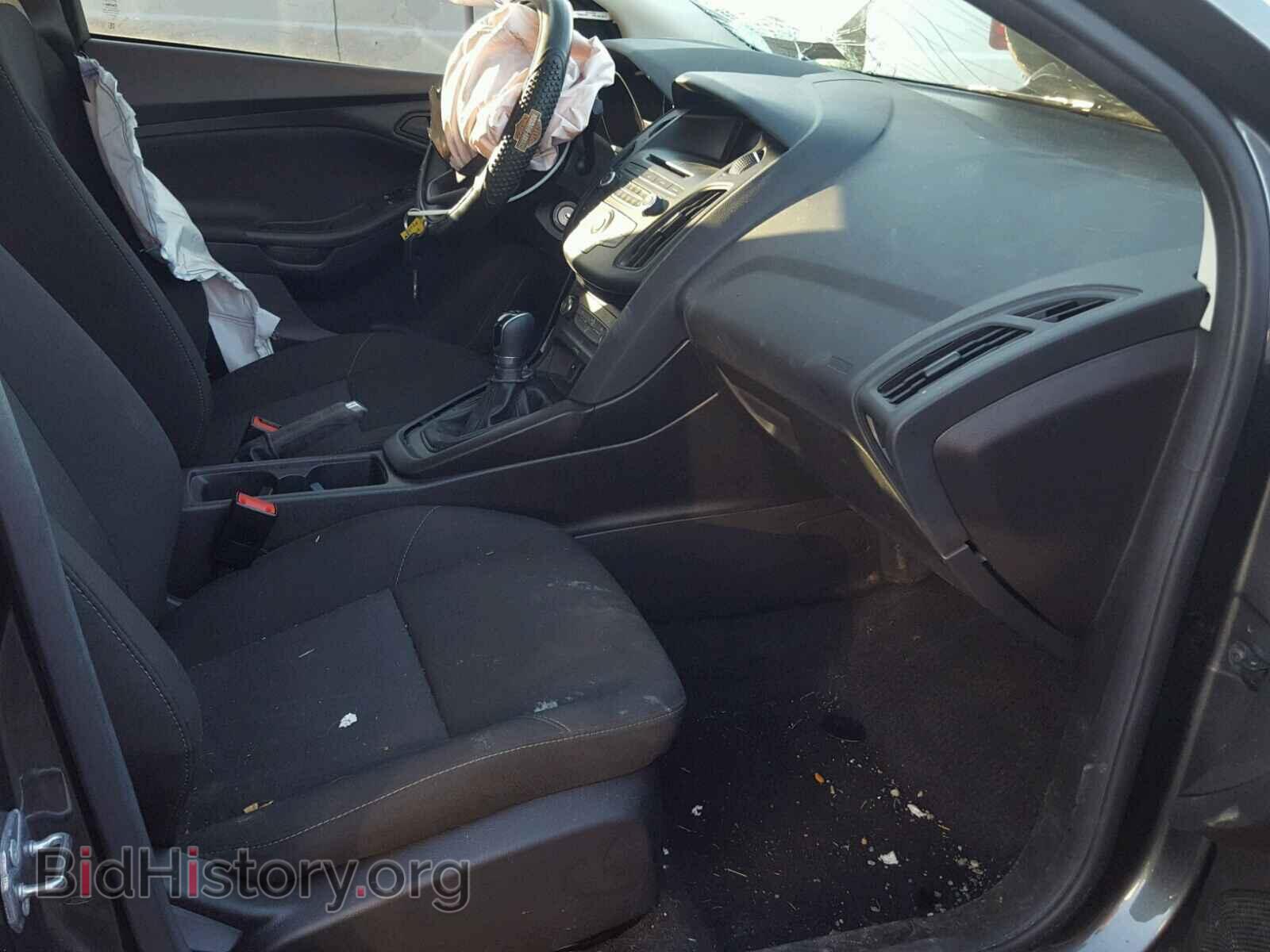 2017 FORD FOCUS - VIN: 1FADP3E24HL256120 - Photo 5