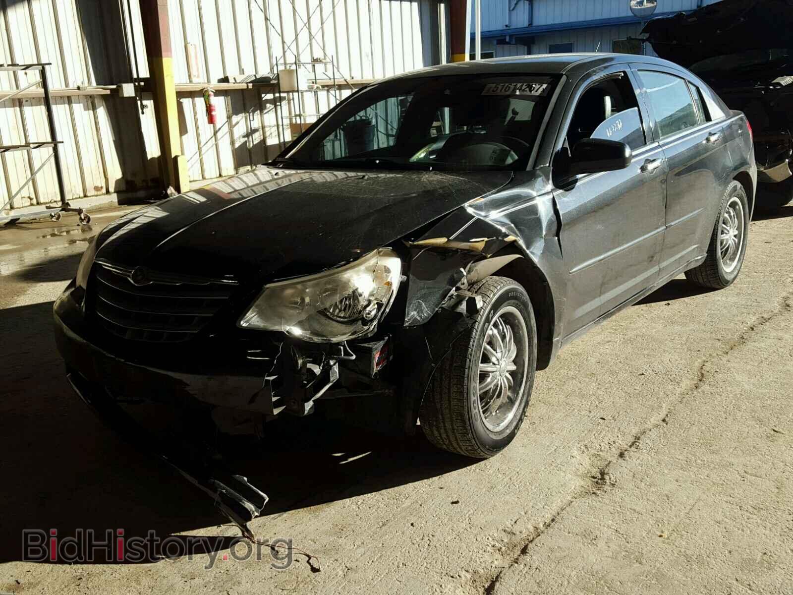 2010 CHRYSLER SEBRING - VIN: 1C3CC5FB9AN141068 - Фото 2