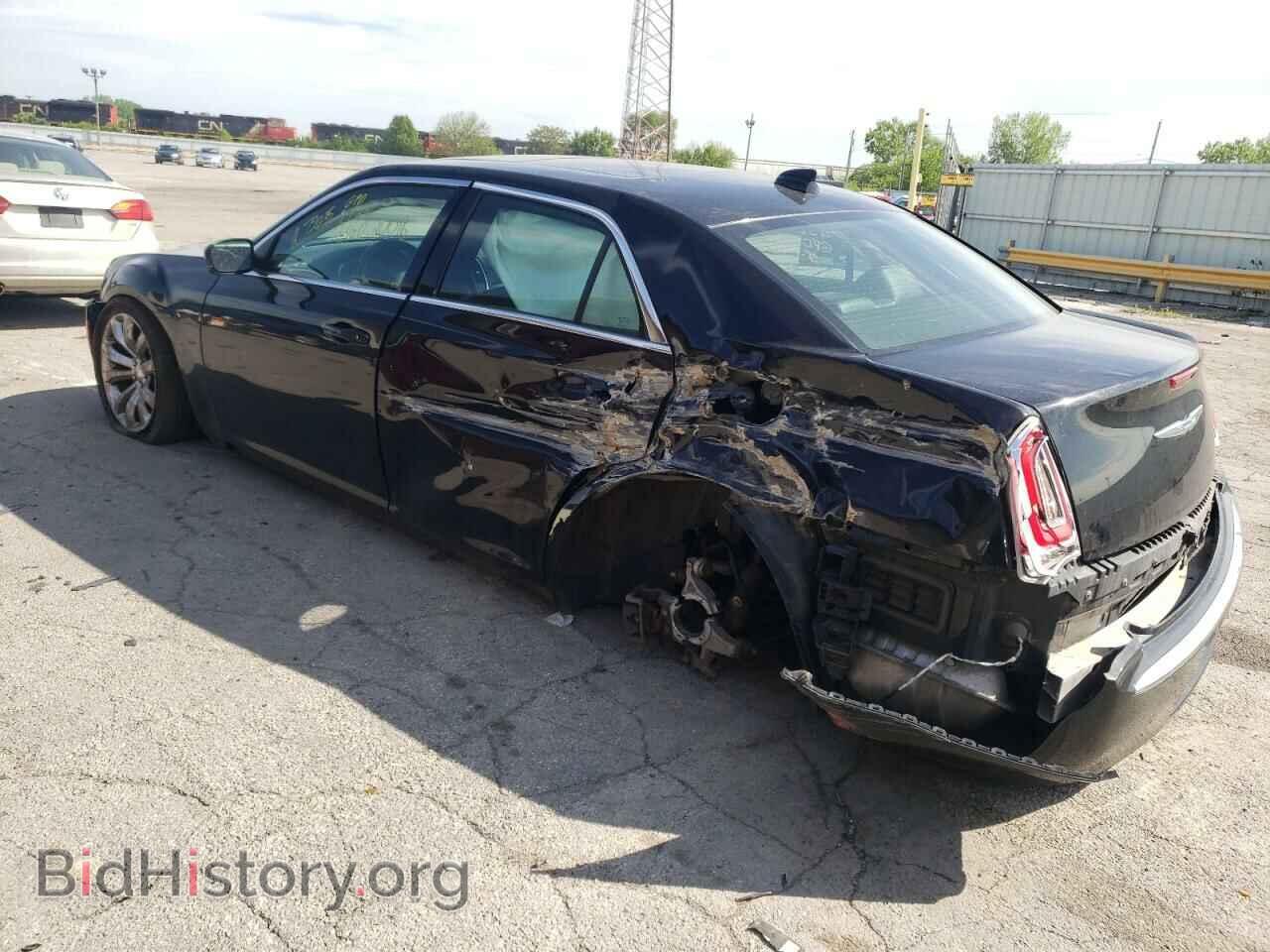 2017 CHRYSLER 300 - VIN: 2C3CCAAG2HH596844 - Фото 2