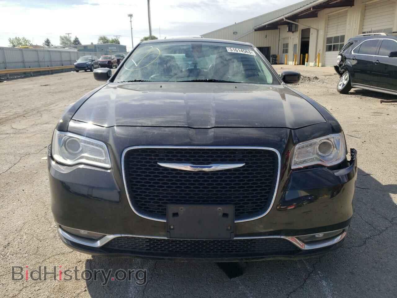2017 CHRYSLER 300 - VIN: 2C3CCAAG2HH596844 - Фото 5