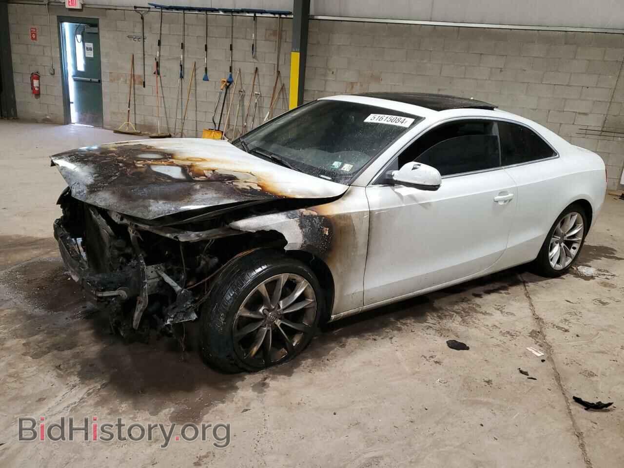 Photo WAUCFAFR7DA013655 - AUDI A5 2013